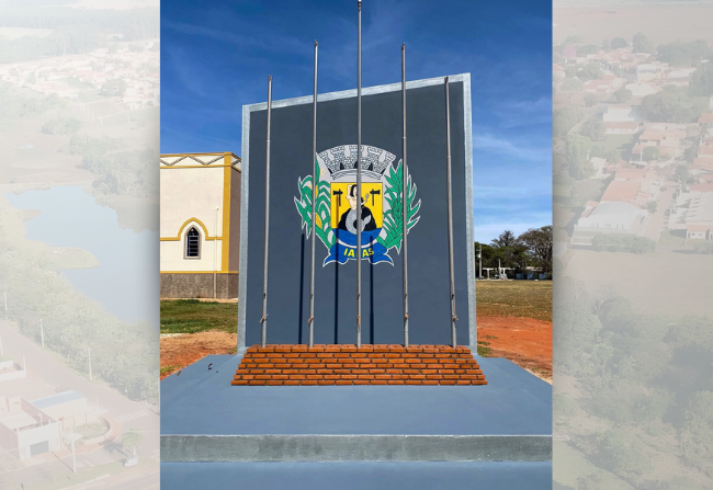 REFORMA DOS MASTROS DE BANDEIRAS